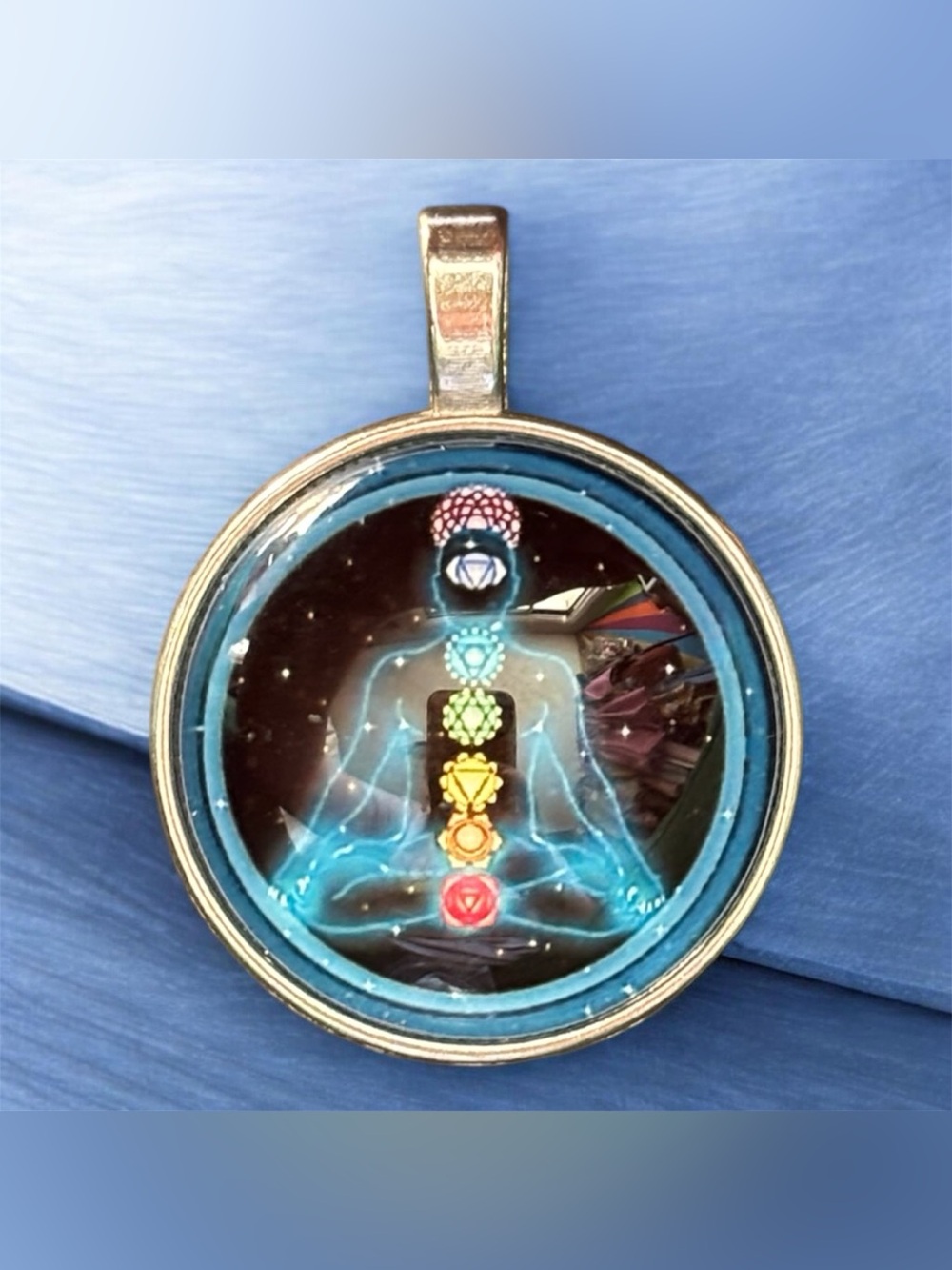 Chakra Meditation Pendant | Multicolor Spiritual Energy - Picture 6 of 6